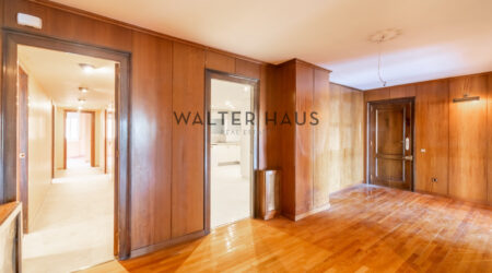 WalterHaus_Via20Augusta20238-177873.jpg