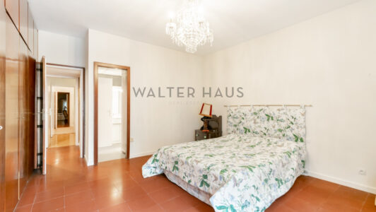 Gran_piso_en_venta_en_Les_Tres_Torres_Barcelona_219523.jpg