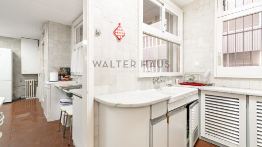 Gran_piso_en_venta_en_Les_Tres_Torres_Barcelona_316628.jpg