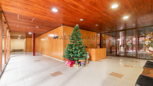 Gran_piso_en_venta_en_Les_Tres_Torres_Barcelona_393444.jpg