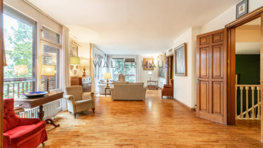 Gran_piso_en_venta_en_Les_Tres_Torres_Barcelona_437610.jpg