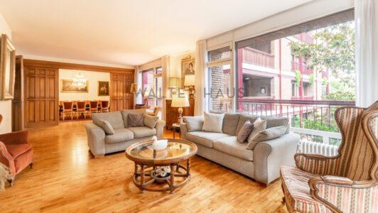 Gran_piso_en_venta_en_Les_Tres_Torres_Barcelona_452104.jpg