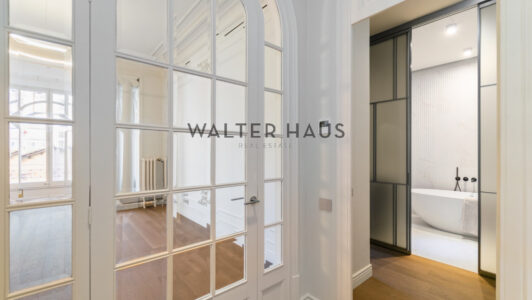 Piso20en20venta20en20Eixample20320WalterHaus-86057-1.jpg