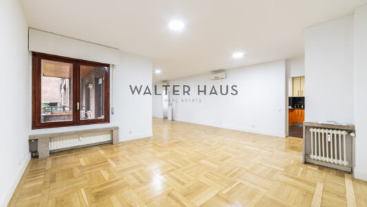 52A96964696-1.jpg
