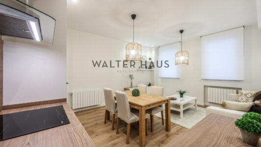 6SALON3998-1.jpg