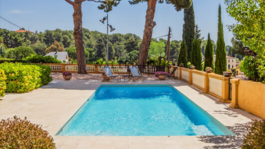 2_Piscina_d5504379-1.jpg