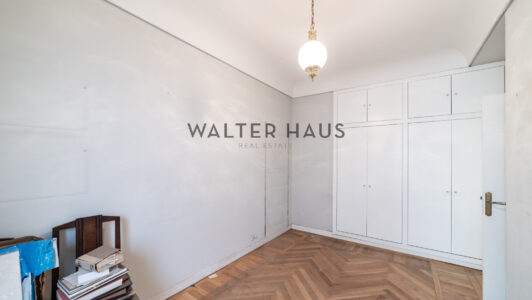 52A12469804-6.jpg