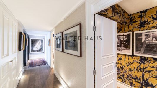 52A14679776-1.jpg