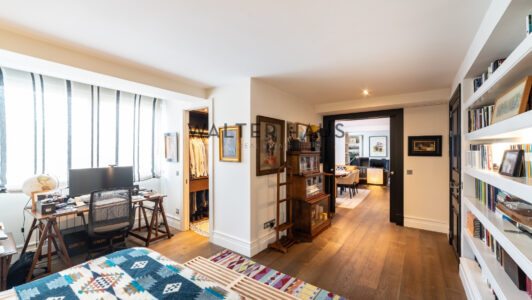 52A14808347-1.jpg