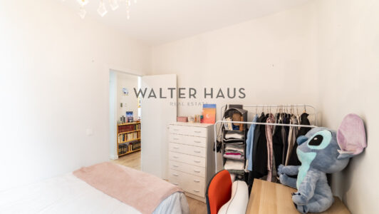 52A42354032-3.jpg