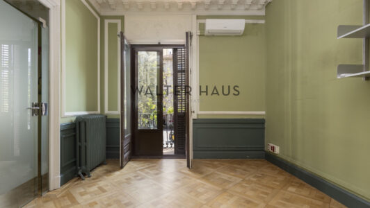 BRU121-Bruc121-Pral1-144256-4.jpg