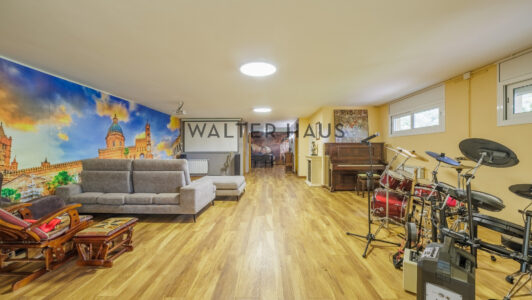 Carrer20Herentale205720-2000318140-1.jpg