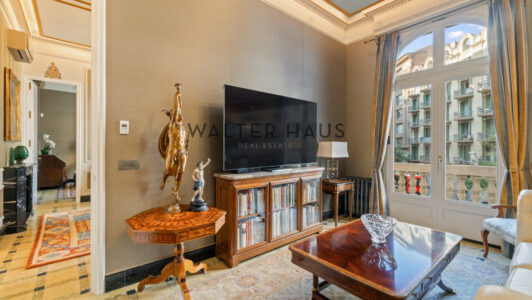 WalterHaus_Av.20Diagonal201_363221-3.jpg
