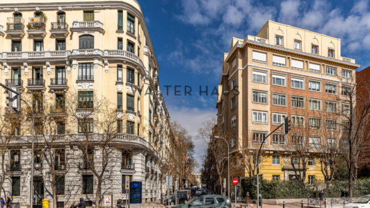 418195-2.jpg