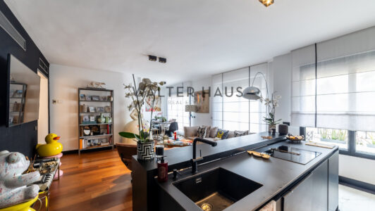 52A0221-HDR338-1.jpg