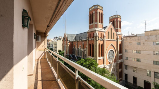 52A04251106-1.jpg