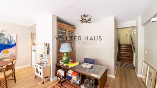 52A0485705-2.jpg