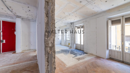 52A0766-HDR6012-1.jpg