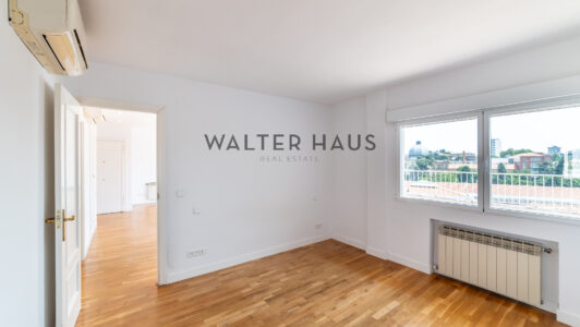 52A0976-HDR9993-5.jpg