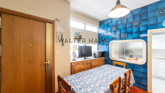 52A13078485-5.jpg