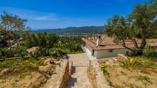 Chalet20reformado20Santa20Cristina20-2000047476-1.jpg