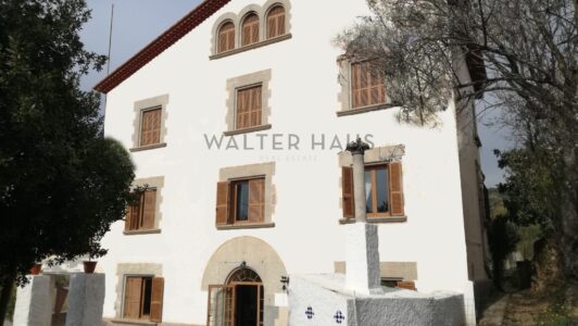 masia20fachada1275.jpg