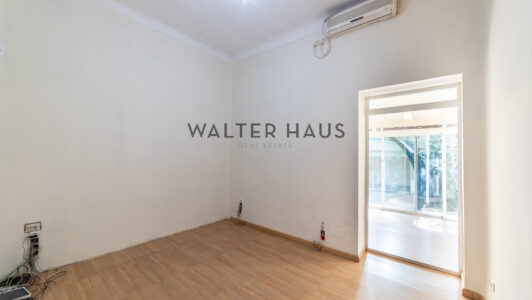 52A1110-HDR4520-4.jpg