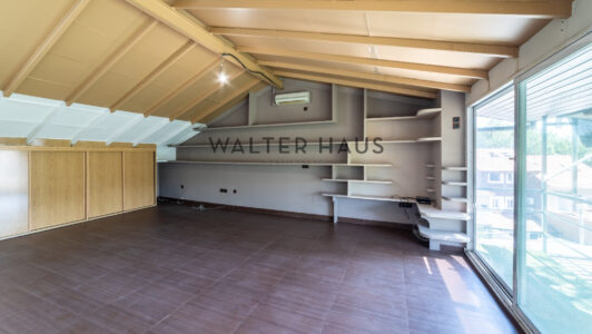 52A1138-HDR5459-4.jpg