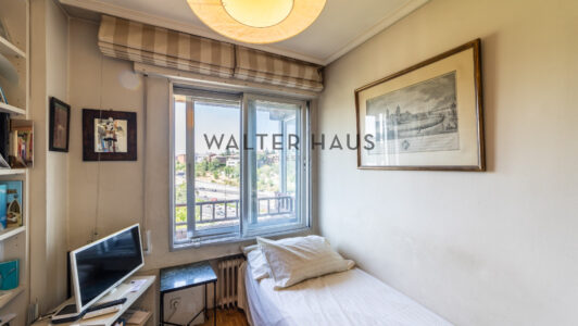 52A1162-HDR9604-3.jpg