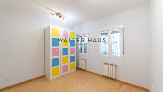 52A90964747-1.jpg