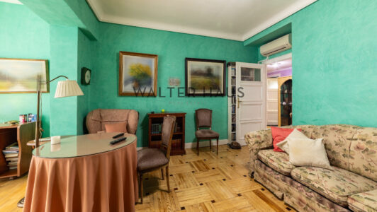 52A96899792-3.jpg
