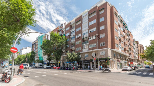 Bravo20Murillo2C206220496726-6.jpg