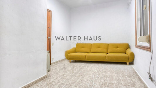 Piso20en20venta20en20eixample20281729-fotor-20250213114417290.jpg
