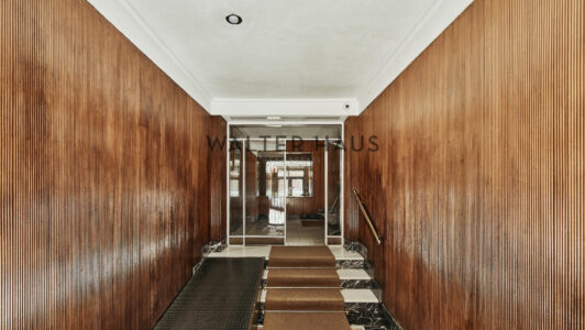 113035753-1.jpg