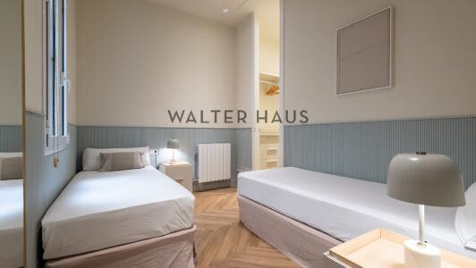 15.20Dormitorio-Bedroom2032985.jpg