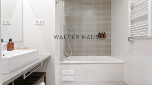 16.20BaC3B1o-bath6422.jpg