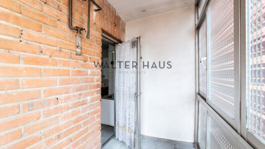 52A06432542-4.jpg