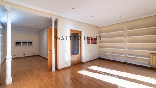 52A0766-HDR2923-2.jpg