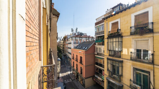 52A0775161-2.jpg