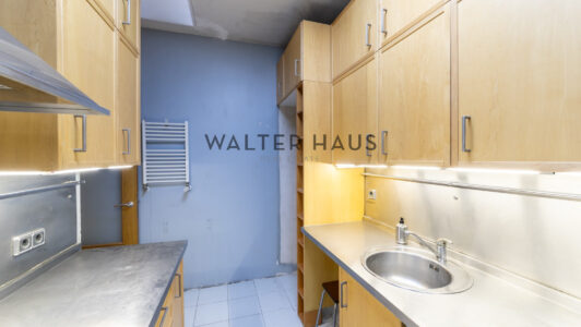 52A07941501-2.jpg