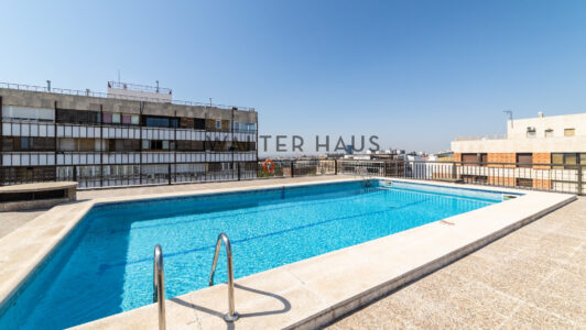 52A08491306-4.jpg