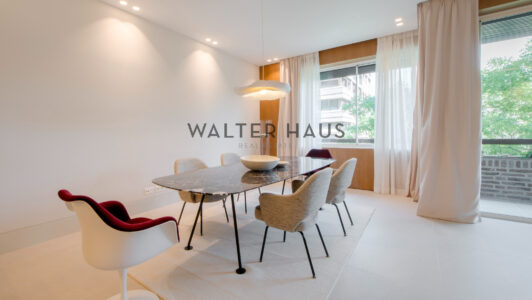 GUS046191825-2.jpg