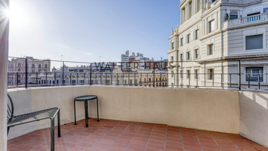 Piso20en20venta20en20eixample20281629-fotor-20250203170557453-2.jpg