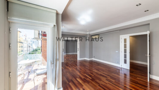52A1330-HDR5219-3.jpg