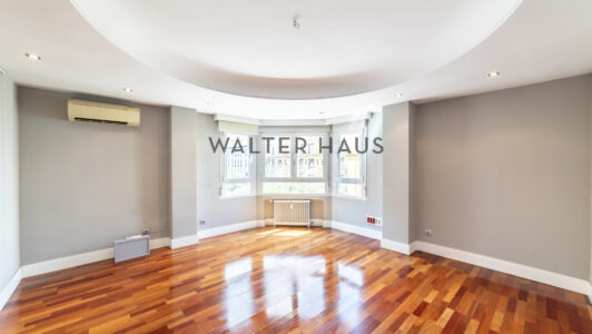 52A1340-HDR8251-3.jpg