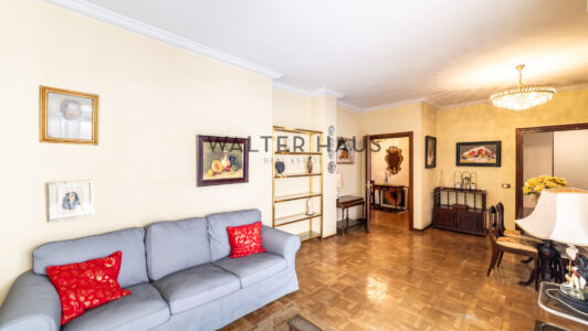 52A1376-HDR1702.jpg