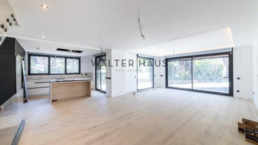 52A1647-HDR6309-1.jpg