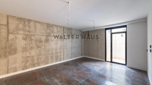 52A16763338-1.jpg