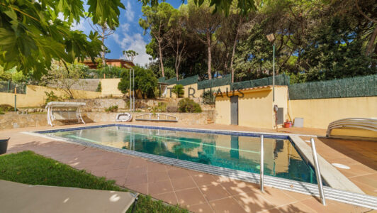 Casa20Carrer20esglesia20720-2000019297-1.jpg