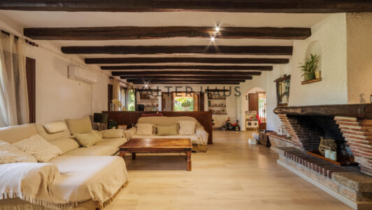 Chalet20avenida20del20rosello20-2000338616-1.jpg